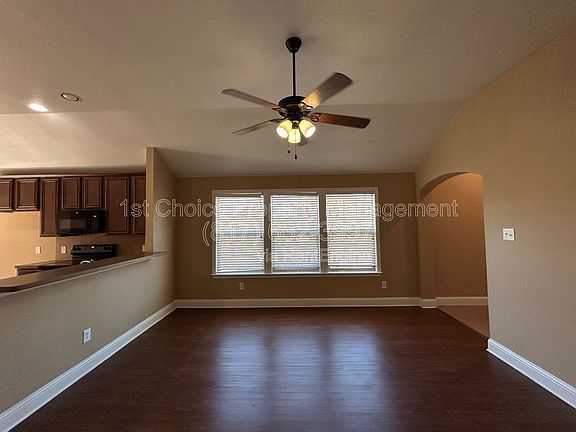 5th image of 5865 Fir Tree Ln