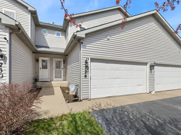728 Carlisle Dr, Woodstock, IL 60098