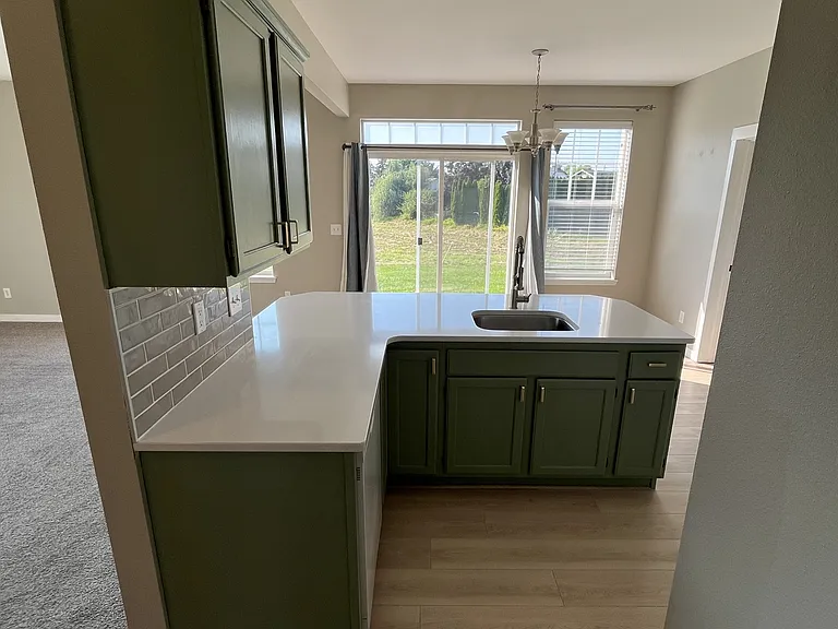 1341 Colony Ct — Photo 18
