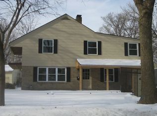 913 Foley Ave, Champaign, IL 61820