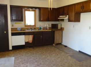 1495 Main St, Rudolph, WI 54475