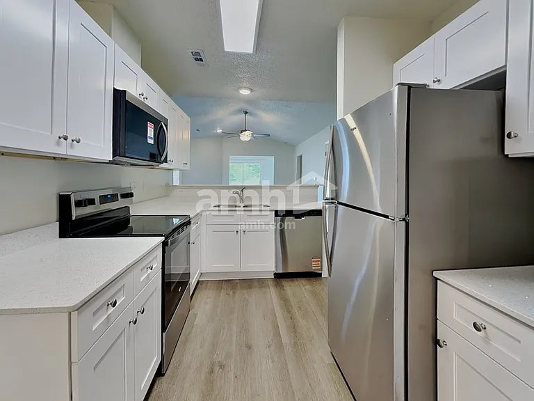 165 Bristol View Cir — Photo 3