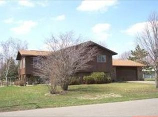 2160 Prospect Dr NE, Saint Cloud, MN 56304