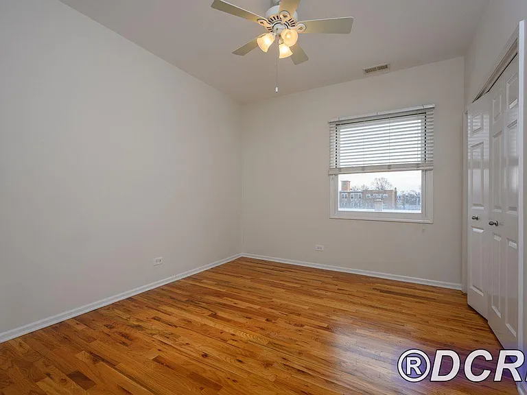7024 N Ridge Blvd #2S — Photo 15
