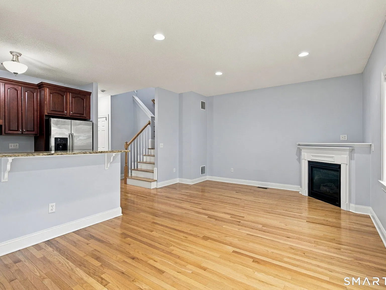 2 bed, 2.5 bath, 1698 sqft, $2,700 — Photo 4