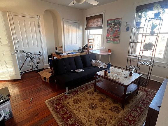 2nd image of 2730 W Girard Ave #3