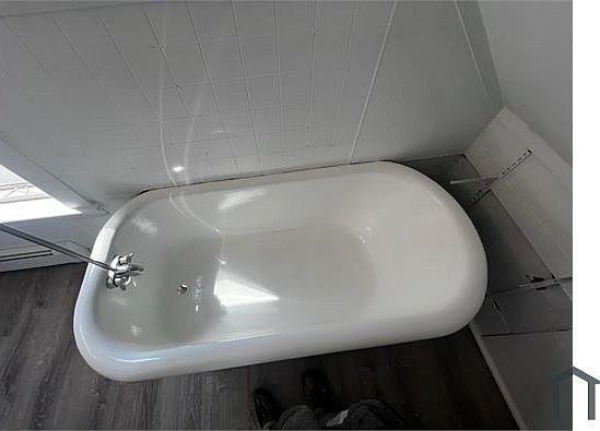 2nd image of 119 Graham St APT 3