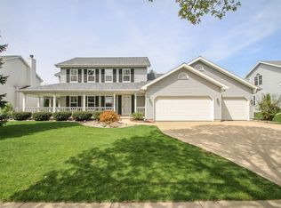 7105 Countrywood Ln, Madison, WI 53719