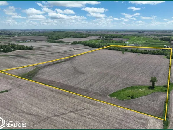 2800 Wright Brothers Blvd E, Cedar Rapids, IA 52404