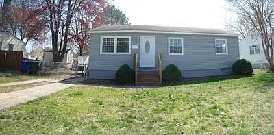 1st image of 1010 76th St
