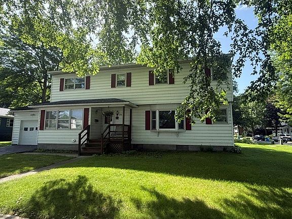2nd image of 71 Lakewood Parkway