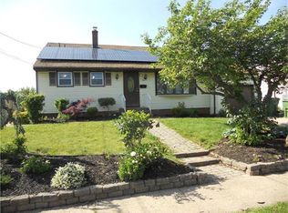 24 Sims Rd, Edison, NJ 08817