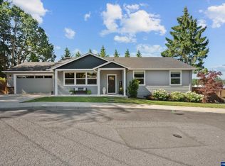 1194 SW Maple St, Dallas, OR 97338