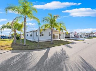 5342 Montego Dr, Zephyrhills, FL 33541