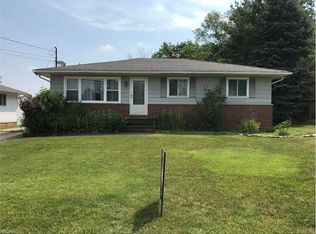 9229 Lincoln Dr, Northfield, OH 44067
