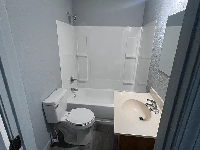 826 Maple Ct — Photo 5