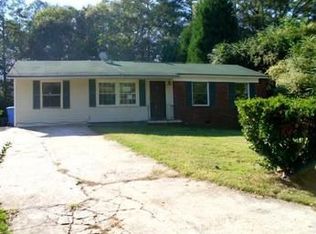 785 Needle Dr, Forest Park, GA 30297