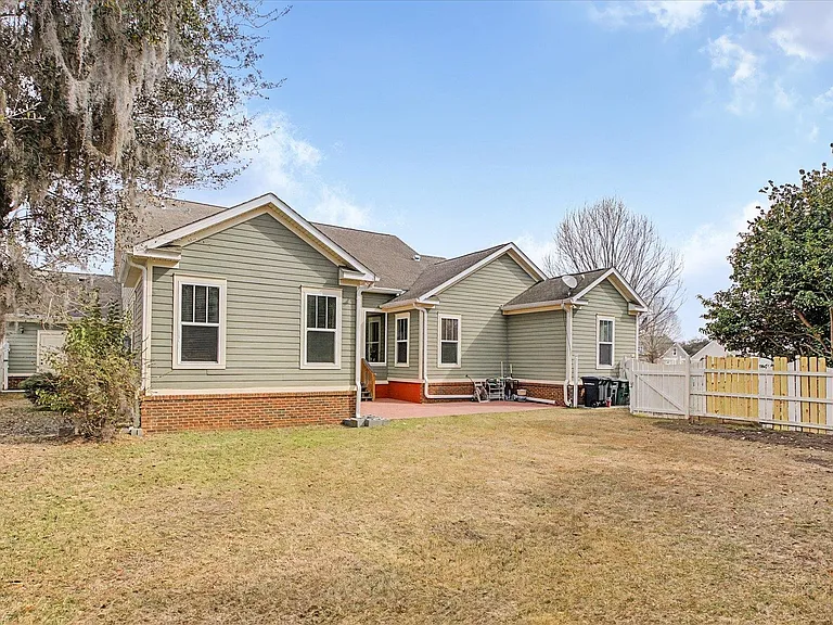 3078 Dickinson Dr — Photo 52