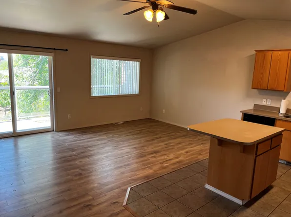 2518 Valley View Ct #B, Lewiston, ID 83501