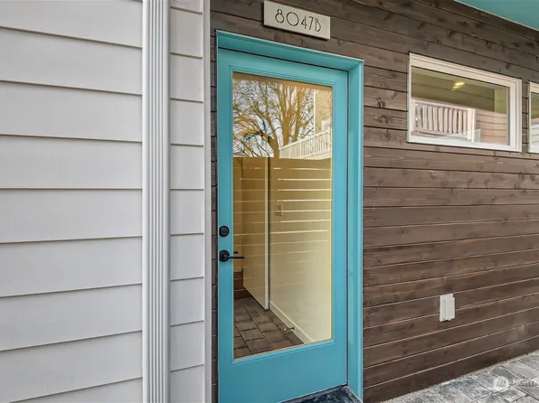 8047 14th Avenue NW #B, Seattle, WA 98117