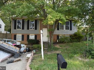 910 Cypresstree Pl, Capitol Heights, MD