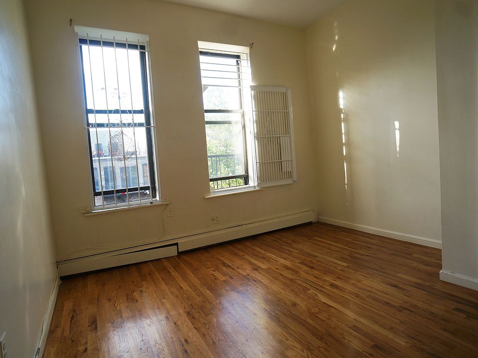 1st image of 311 Jefferson Ave #4RKA