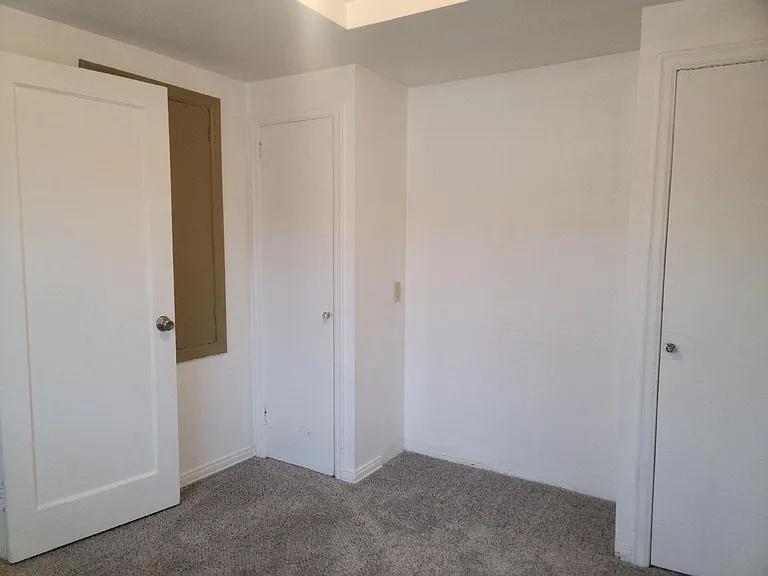 331 Bryan Avenue — Photo 10