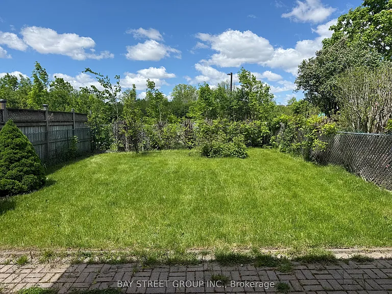 489 Fergo Ave — Photo 21