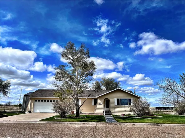 822 11th Street, Limon, CO 80828