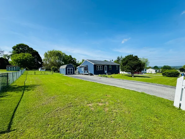 25 Lori Drive, Plainfield, CT 06374