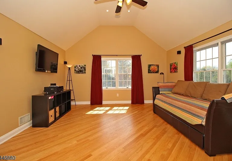 17 Dege Farm Rd — Photo 13