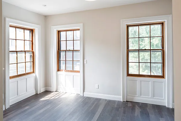 Rented by Compass | media 10