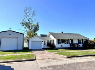 301 S Ohio St, Prairie Du Chien, WI 53821