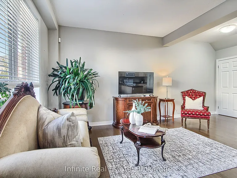 380 Lake St #11 — Photo 18