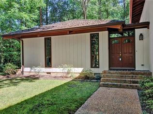 9000 Reigate Rd, North Chesterfield, VA 23236