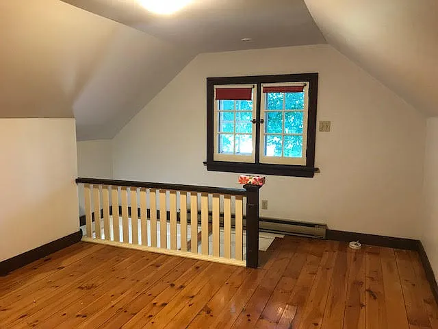 1064 William St — Photo 15