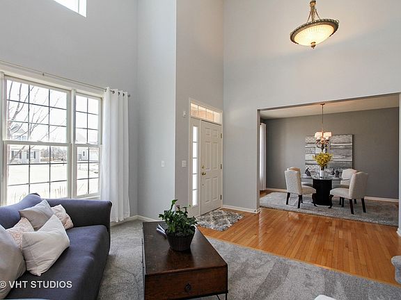 Big bright windows offer terrific natural light. New carpets throughout...