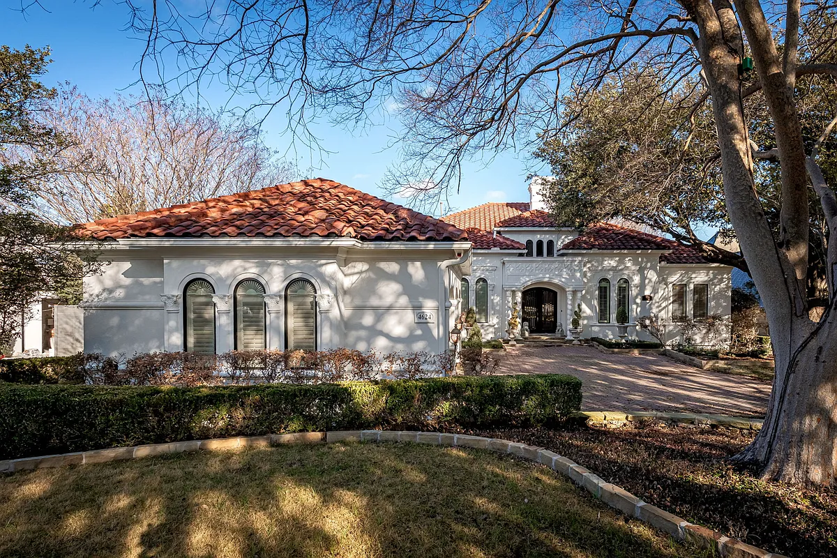 Building Photo - 4624 Byron Cir