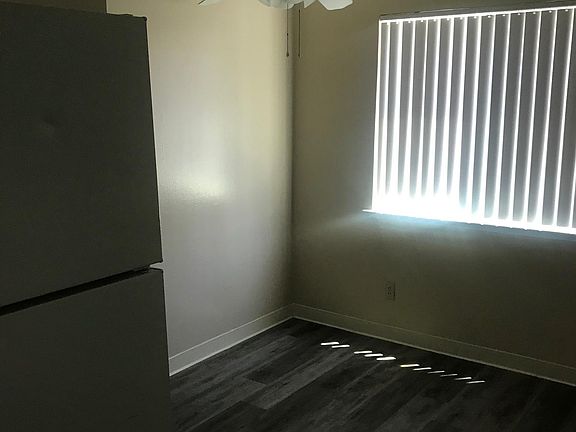 3rd image of 1235 Leigh Ave APT 13