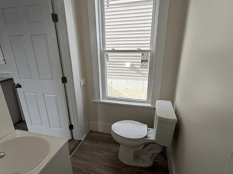 7 North St #1 — Photo 15