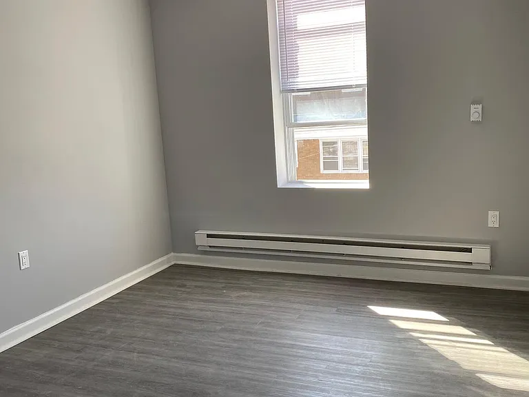 6001-6007 N 17th St #201 — Photo 17