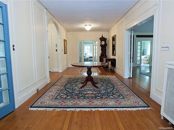 3rd image of 222 Girard Ave