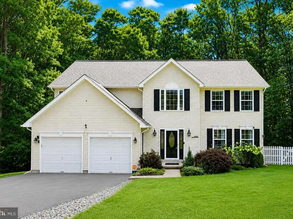 6157 Trotters Glen Dr, Hughesville, MD 20637