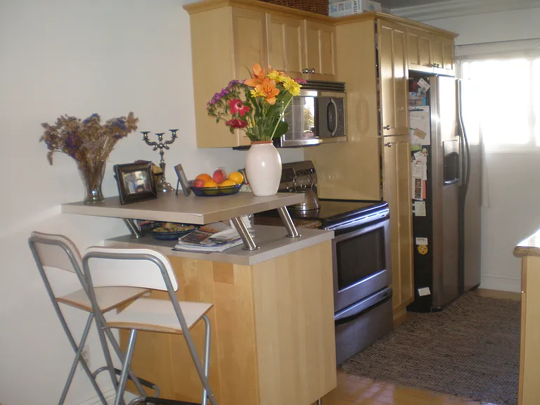 Kitchen with a breakfast bar