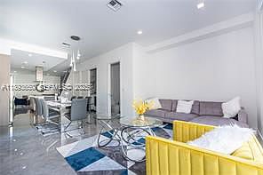 4th image of 3461 SW 25th St
