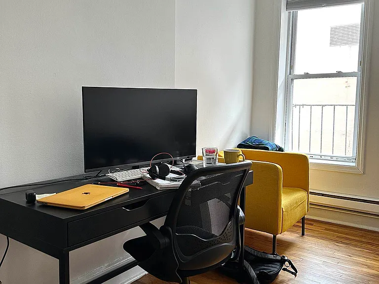 802 9th Ave #2D — Photo 3