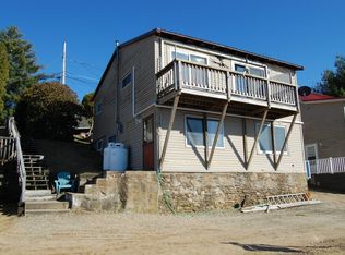 123 Park St, East Brookfield, MA 01515