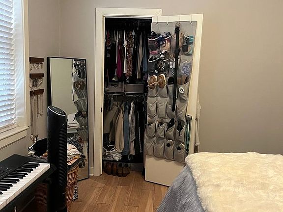 3rd image of 513 W Belmont Ave #26