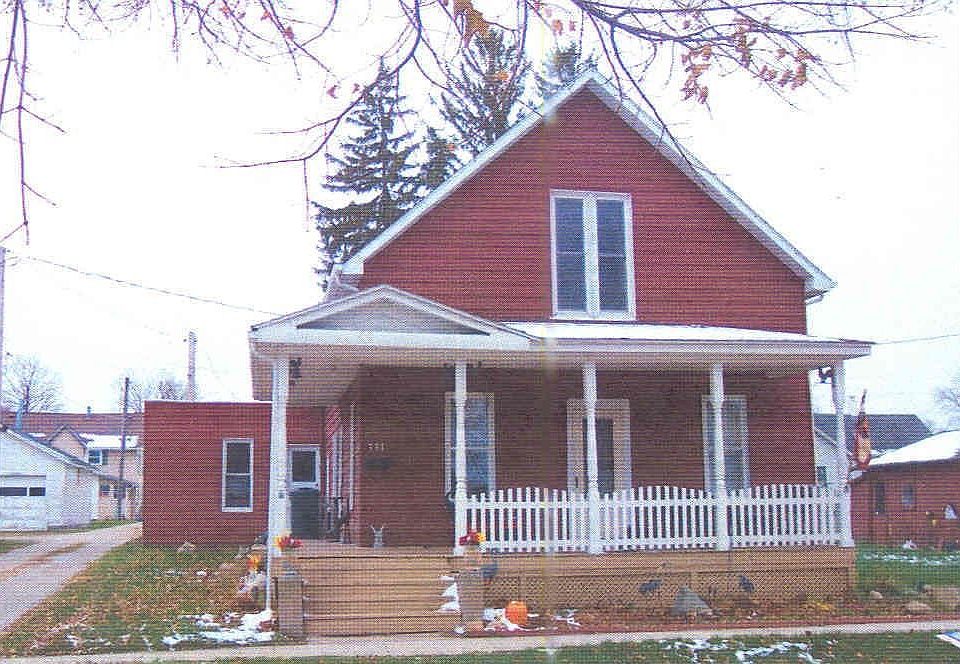 2nd image of 111 W Williams St