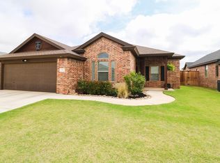 306 Manchester Ave, Wolfforth, TX 79382